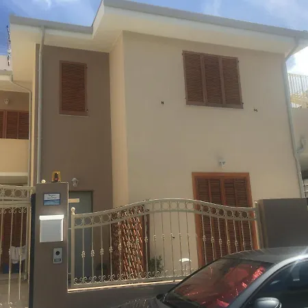 Topazio Daire Villasimius